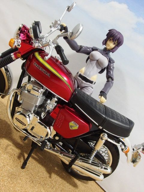 スカイネット HONDA CB750FOUR 1/12サイズバイク模型 スカイネット HONDA CB750FOUR 1/12サイズバイク模型