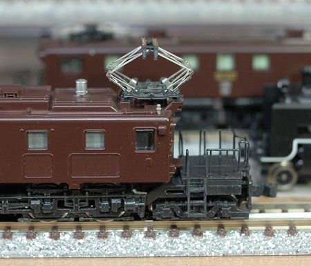 13 KATO EF57_R