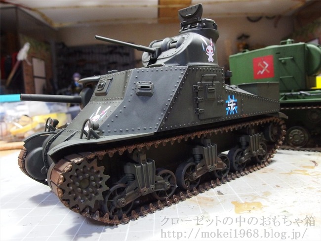 OLY47064_R
