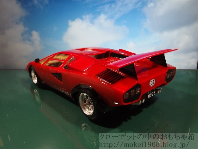 OLY76890_R