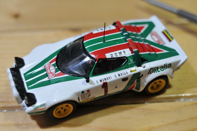 DSC_2411_R.jpg