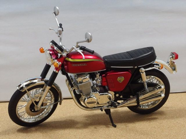 スカイネット HONDA CB750FOUR 1/12サイズバイク模型 スカイネット HONDA CB750FOUR 1/12サイズバイク模型