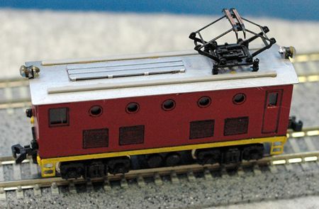 25 アルモデル 小型電機 赤_R