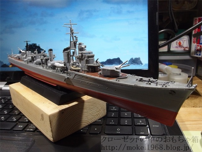 OLY28244_R