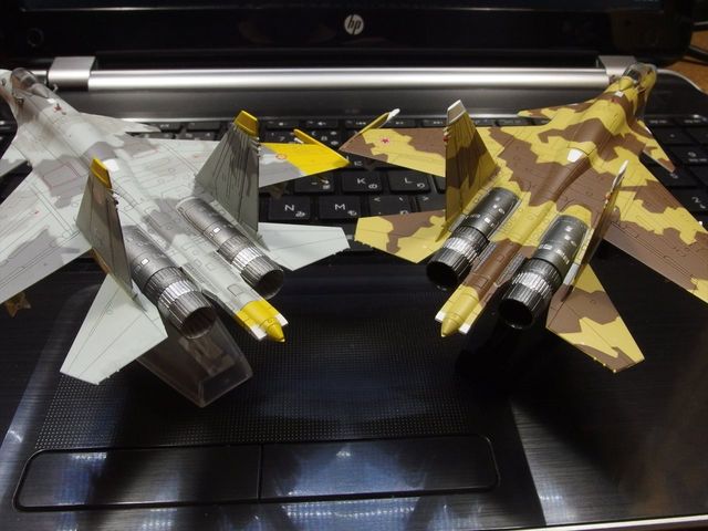 技MIX Su-37フランカーE2と比較する : クローゼットの中のおもちゃ箱