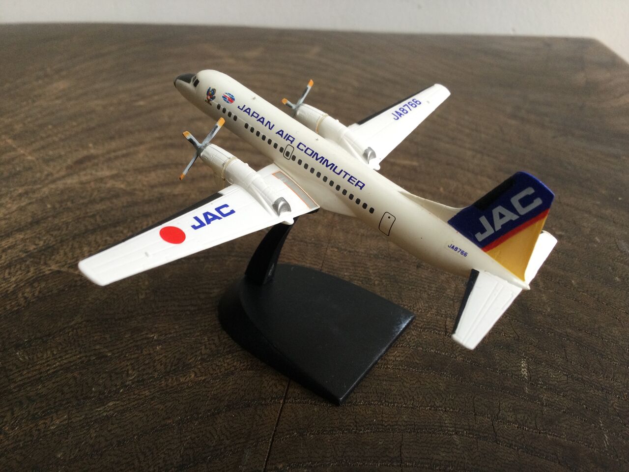 1/72　全日空　YS-11　モヒカン 全日空 YS-11 (モヒカン) (プラモデル) - ホビーサーチ