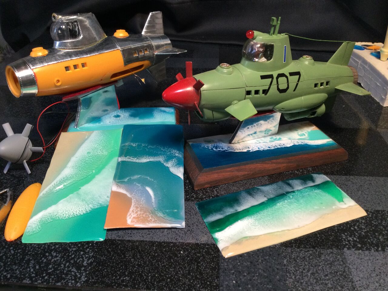 サブマリン707ジュニアの台座をつくる : 模型好きの御本尊たち