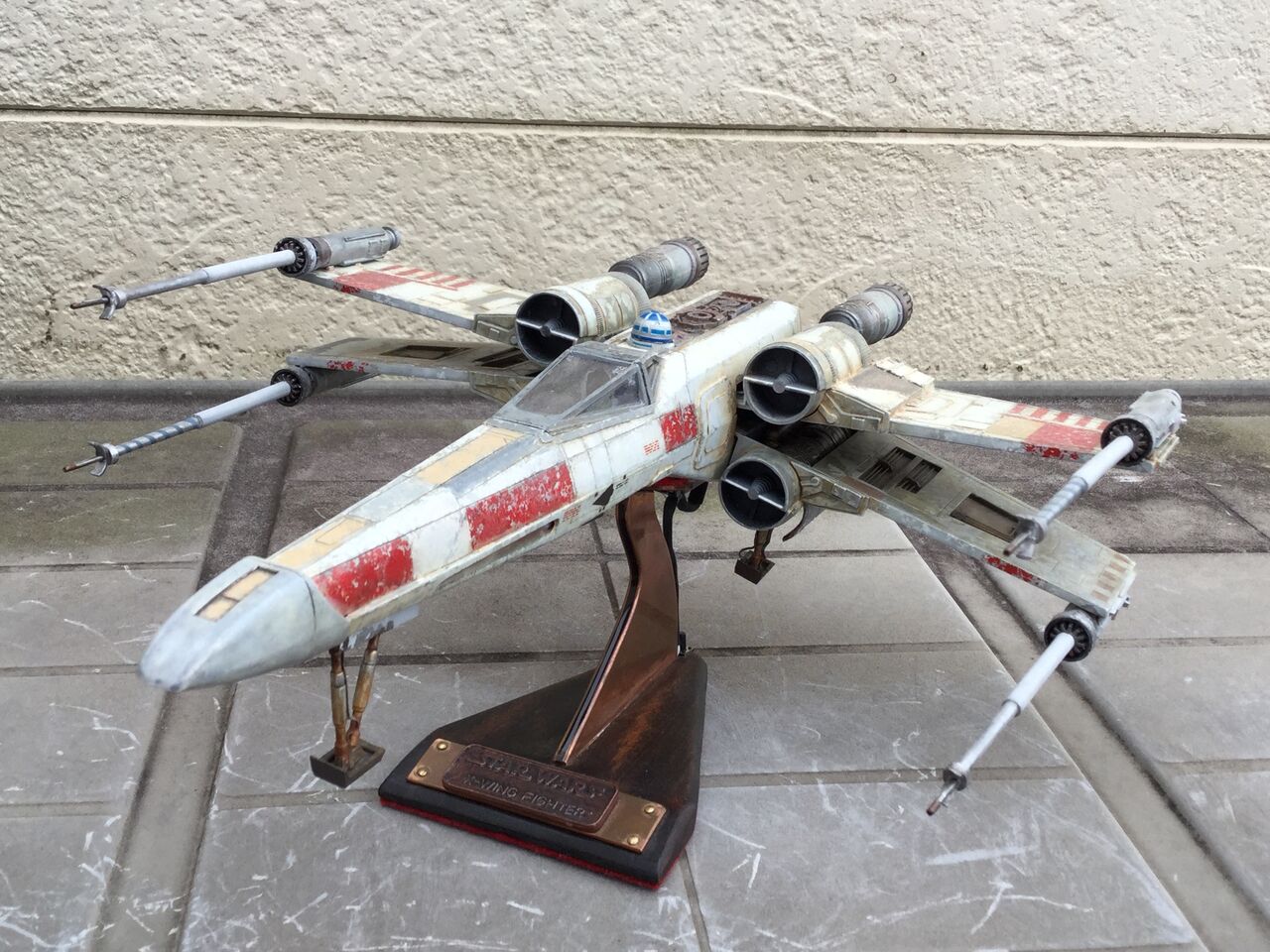 スターウォーズ X-ウイング・スターファイター（モーターで動く改造