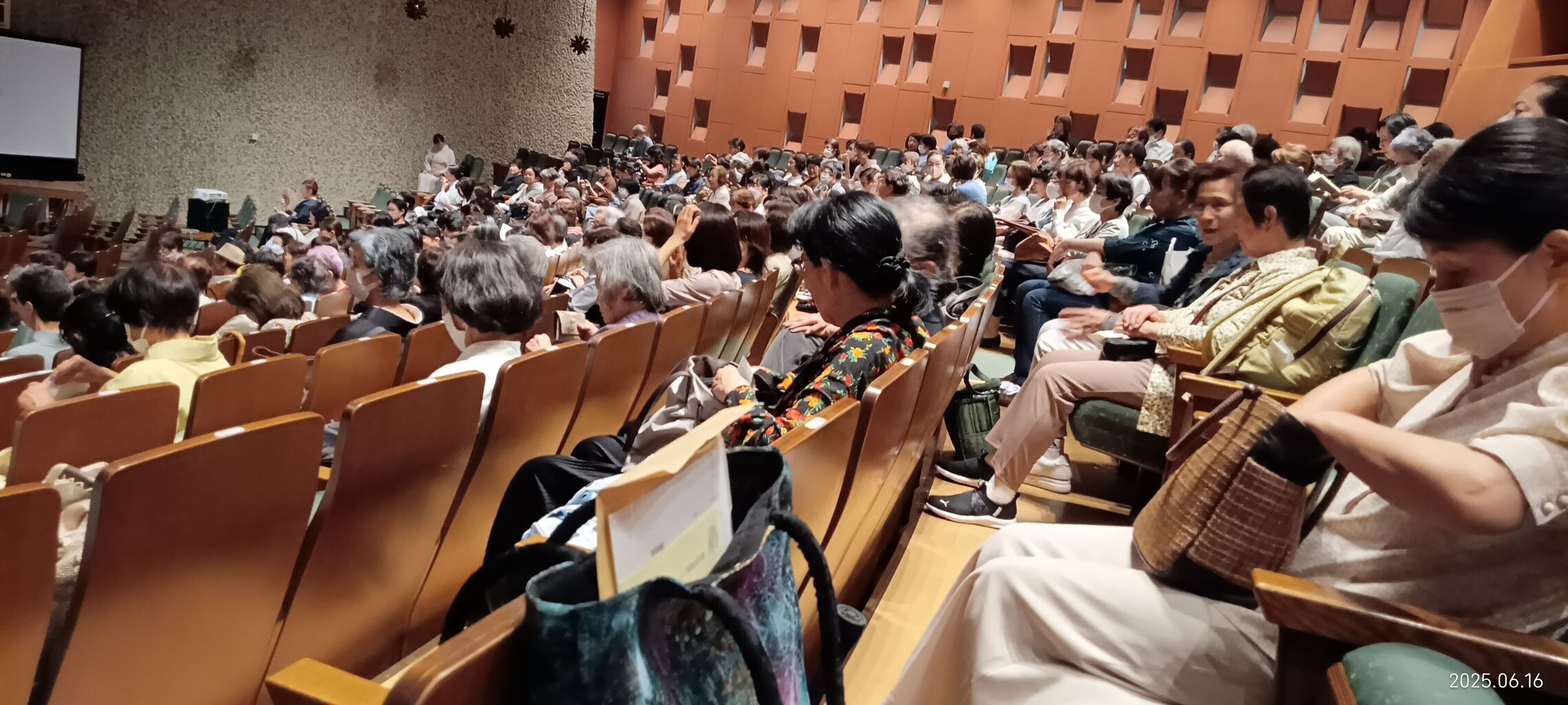 2025年06月16日 : mokkeian souyu