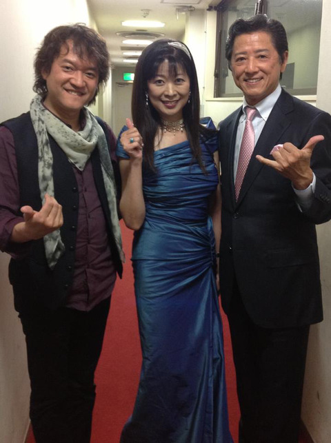 司会と出演者