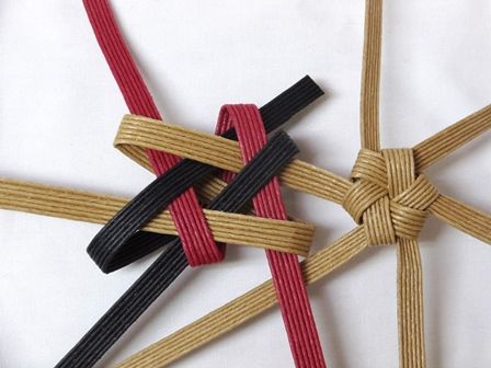 エコクラフト 花結び編みバックの編み方 手作り大好き生活記