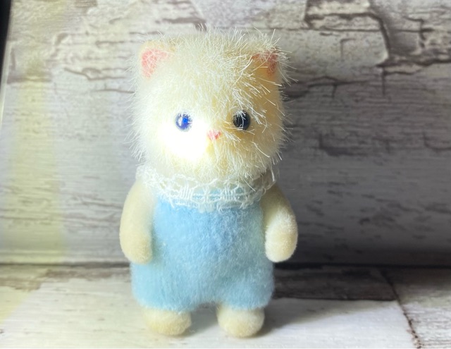 海外シルバニアファミリーペルシャ猫赤ちゃん青目