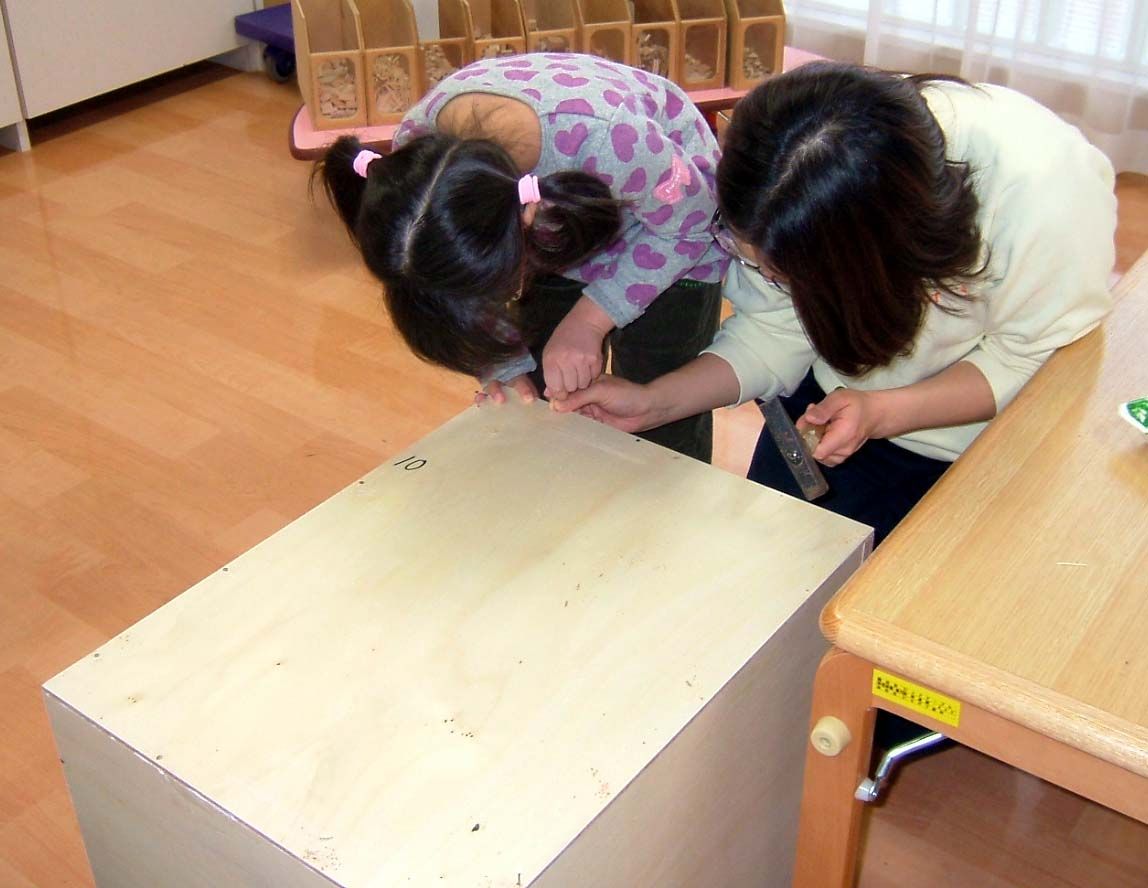 卒園制作 車イス用テーブル入れ Mokumokuブログ