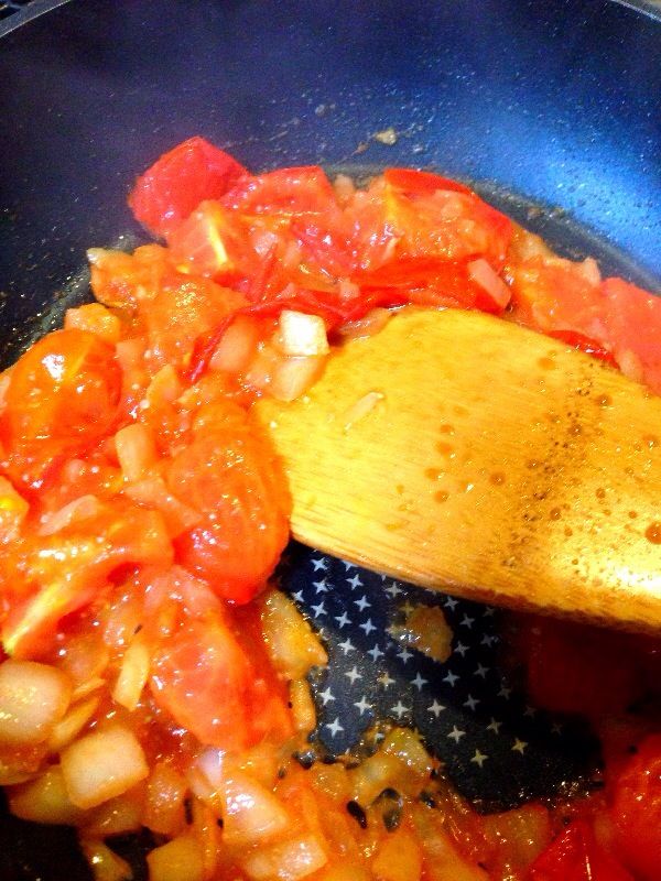 メカジキをガーリックトマトソースでジューシーに食べるレシピ 今日も食べておる メカジキをガーリックトマトソースでジューシーに食べるレシピ 今日も食べておる