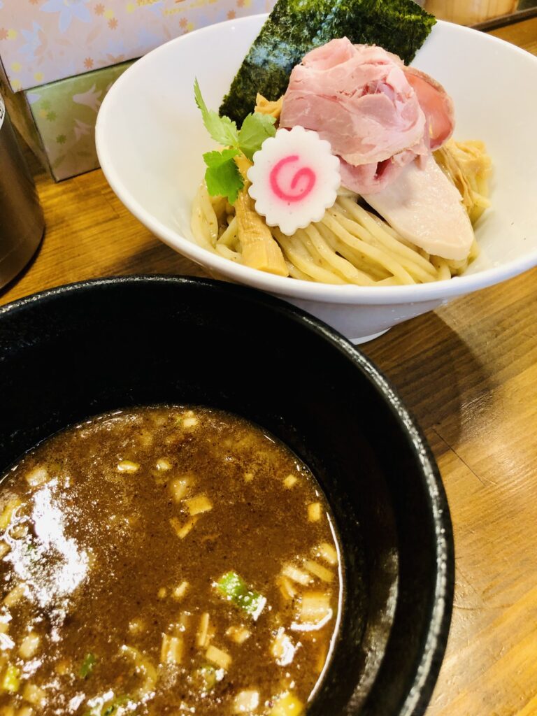 狸穴ラーメン