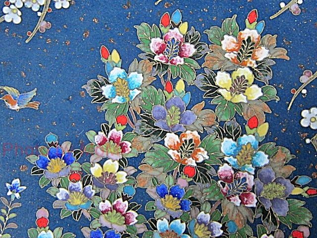 七宝焼の皿 花鳥図 : 近代輸出陶磁器に魅せられて