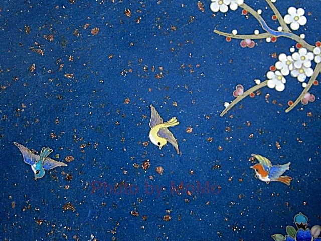 七宝焼の皿 花鳥図 : 近代輸出陶磁器に魅せられて 七宝焼の皿 花鳥図 : 近代輸出陶磁器に魅せられて