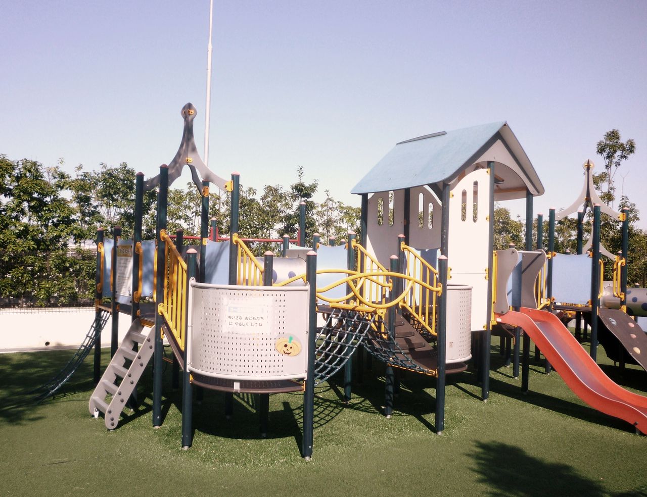 西宮ガーデンズ 3rd Anniversary モモナチュラル インテリア雑貨ショップ