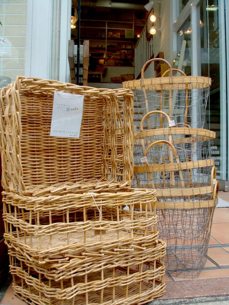 自由が丘店からのお知らせです モモナチュラル インテリア雑貨ショップ