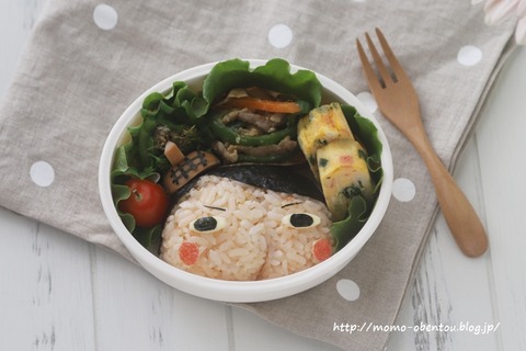 キャラ弁動画レシピ＊おしりたんていのお弁当 : momo's obentou