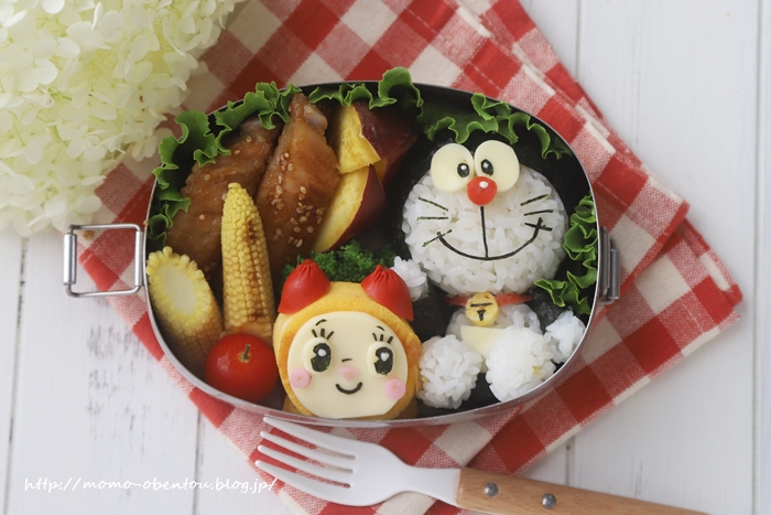 ドラえもんのおにぎりとドラミちゃんの卵焼き弁当 キャラ弁 Momo S Obentou キャラ弁 Powered By ライブドアブログ