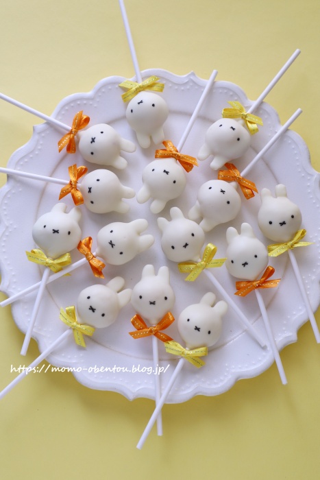 レシピ動画 市販のお菓子アレンジで簡単ミッフィーのケーキポップス Momo S Obentou キャラ弁 Powered By ライブドアブログ