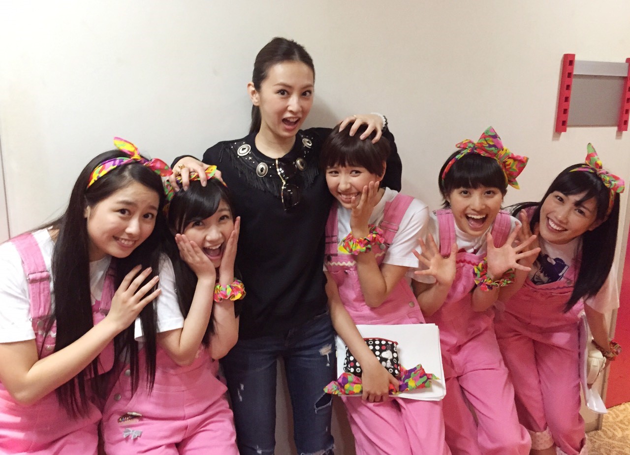 ももクロ 北川景子 声かかれば ブラックでライブに行く 北川景子 公式line ももクロ登場ｗｗｗ ももクロニュース