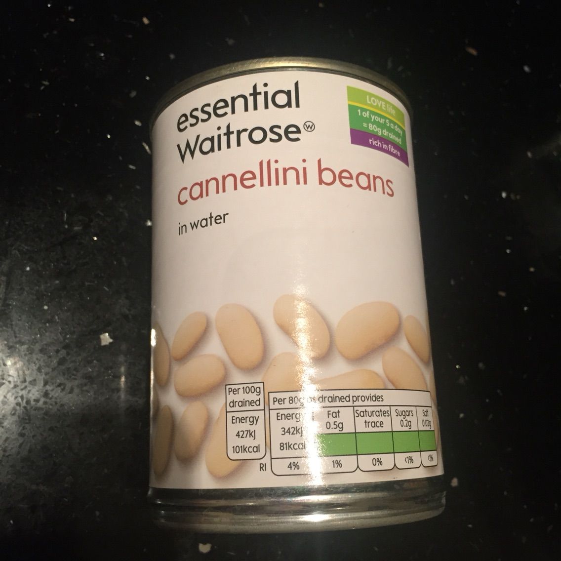 Cannellini Beans 白いんげん豆の缶詰 ロンドンのスーパーを喰らう Cannellini Beans 白いんげん豆の缶詰 ロンドンのスーパーを喰らう