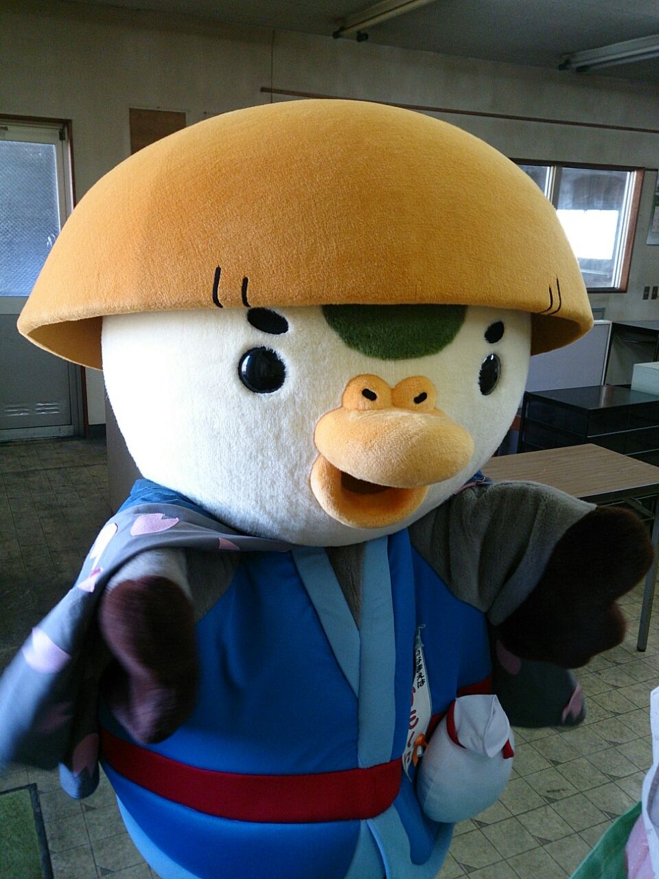 ゆるキャラ 虹のにおい