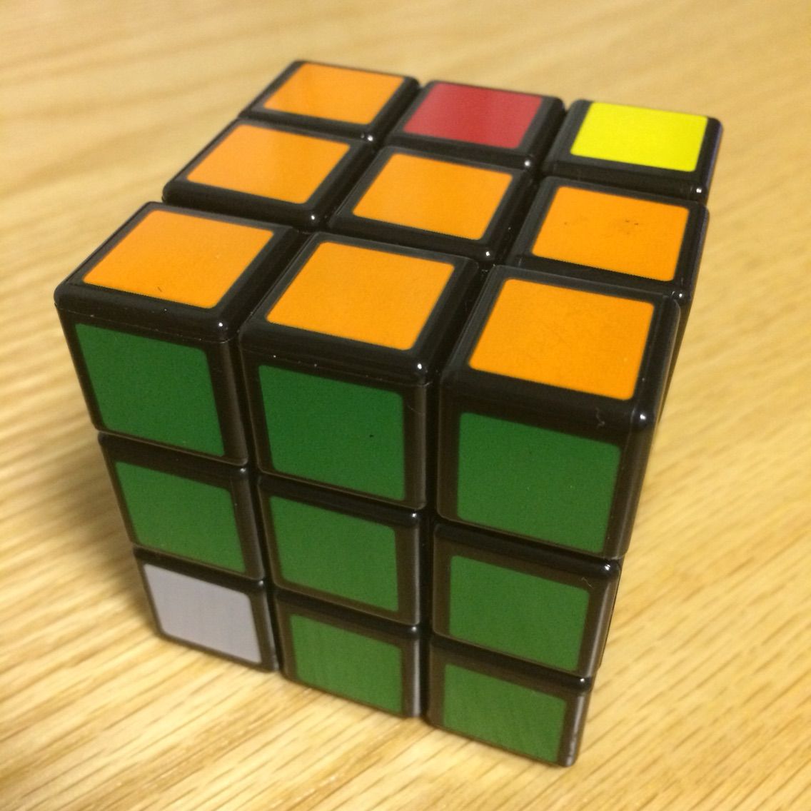 ルービックキューブにはまる 団地でひとり暮らし