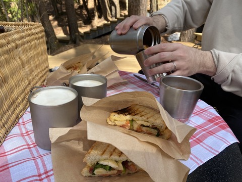 82AD5769-3750-428B-80AF-60EEE4C2ED7E