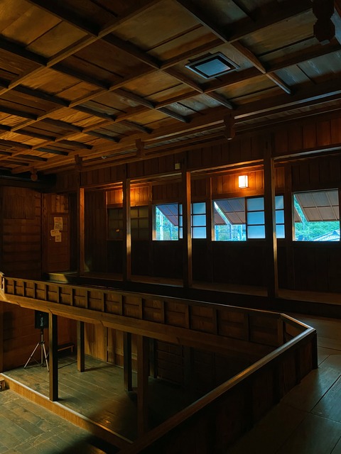 542DB098-E6D7-4AC7-A914-CE90E6708965