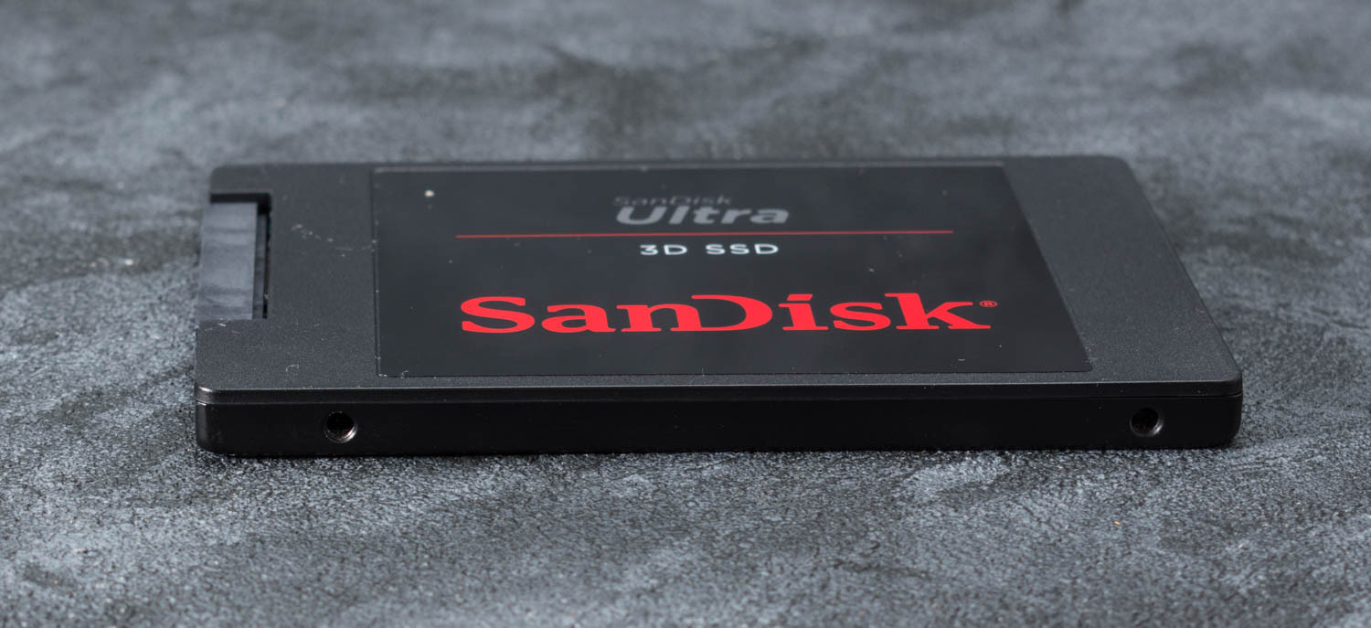 オーバーのアイテム取扱☆ SanDisk SDSSDH3-4T00-J25 ウルトラ 3D