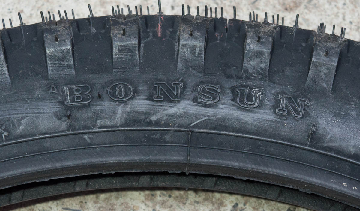 Bonsun ボンサン ボンスン スパイクタイヤ2 25 17レビュー モモンハン日記
