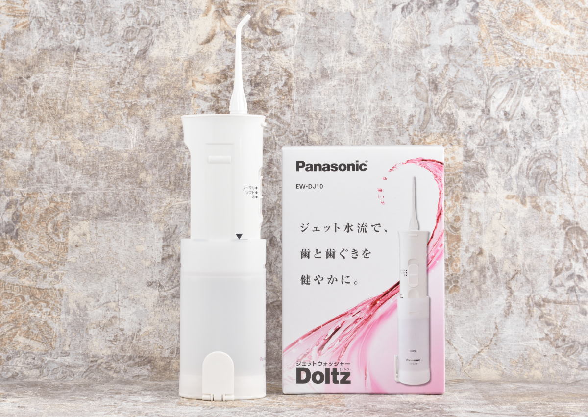 人気沸騰ブラドン パナソニック 口腔洗浄機器 乾電池式 Panasonic ジェットウォッシャーDoltz ドルツ EW-DJ10-W 返品