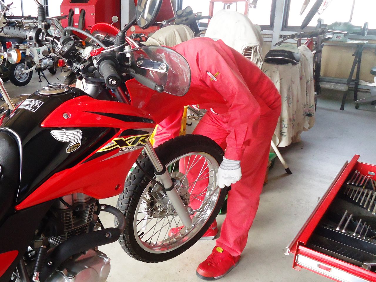 タイヤを交換 xr125l ももんがの飛膜 タイヤを交換 xr125l ももんがの飛膜