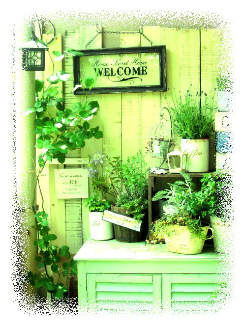 .P*J* 's  Home & Garden