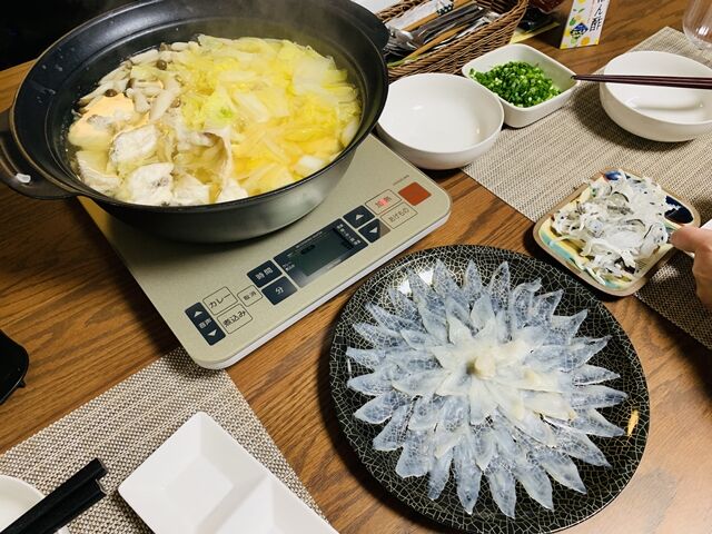 年最後の晩餐は なんとミィが ふぐセット をお取り寄せ 人生は 旅して食って呑んで 年最後の晩餐は なんとミィが ふぐセット をお取り寄せ 人生は 旅して食って呑んで