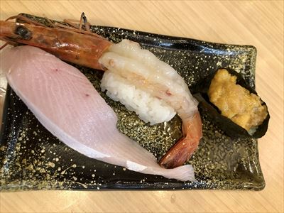 サイドメニューが充実キラキラ「きらら寿司」 : よく飲みよく食べよく笑う