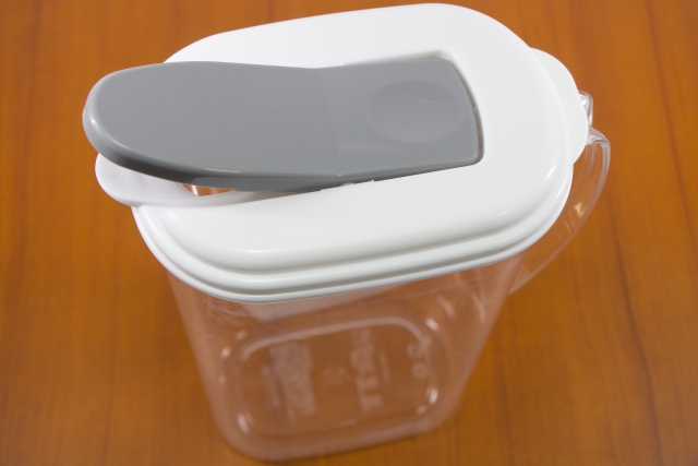麦茶ポットを捨てた話 普通の麦茶パックをペットボトルに入れて使う方法 Cofffeee Net