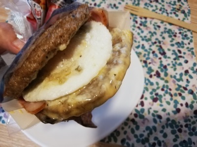 肉バーガ (6)