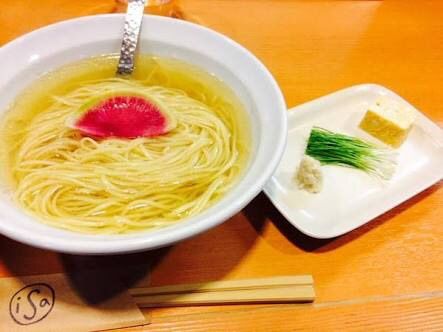 意識高い系ラーメン Vs 意識低い系ラーメン さっぱりピーマン