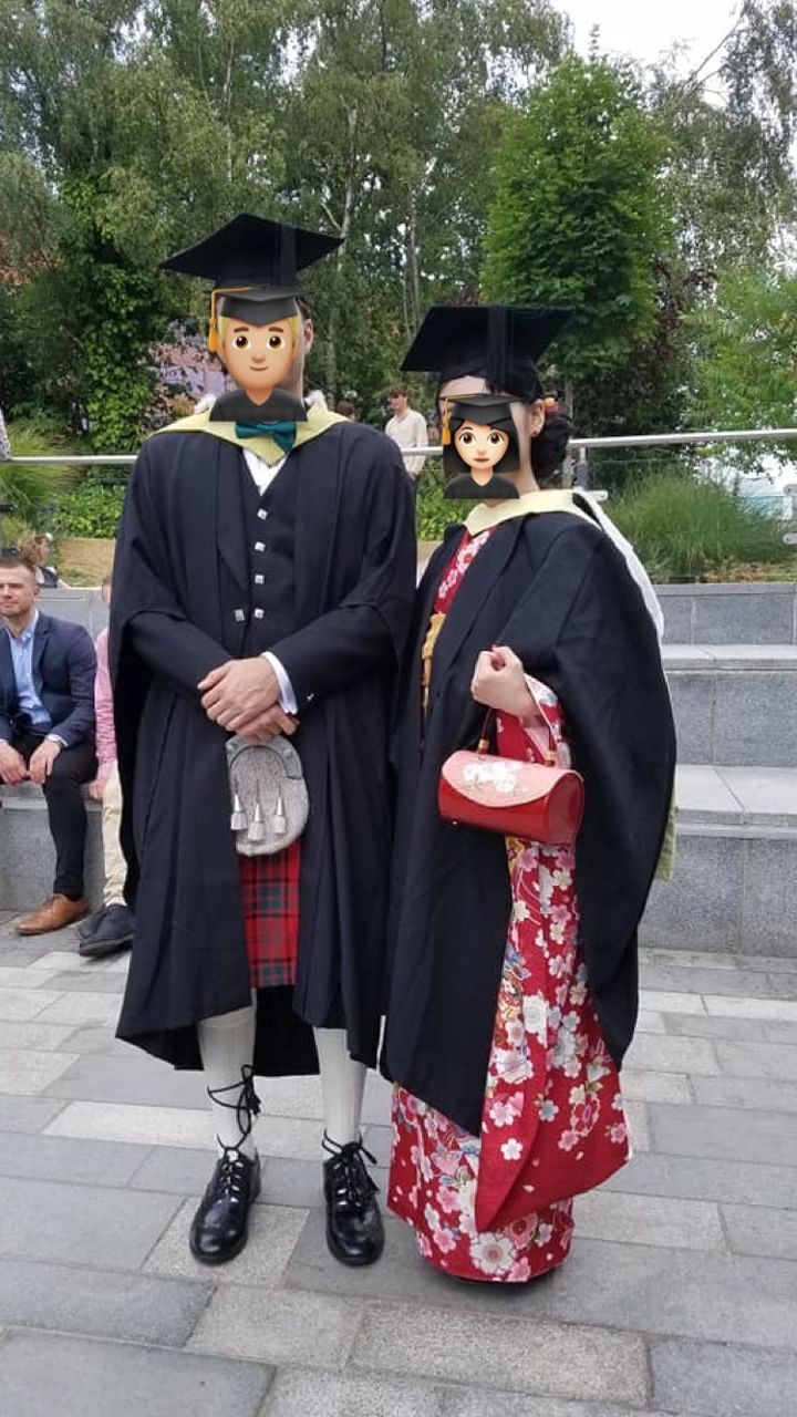 卒業式 もなみえるの英国引きこもり日記
