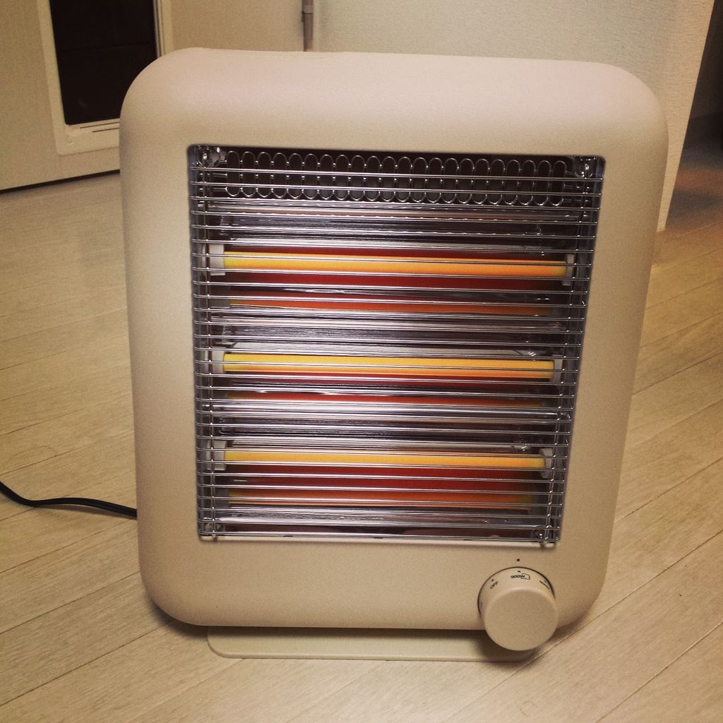 寒くなってきたから オシャレな電気ストーブを買おう Mch 寒くなってきたから オシャレな電気ストーブを買おう Mch
