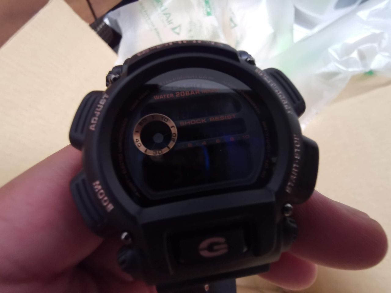 5,000円前後で買える本気のG-SHOCK『DW-9052GBX-1A4』 : MCH