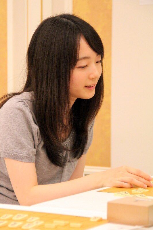 ひぃとつふぅうたつ Mitsde 奥二重 ガチの一重なのに可愛い女性 遂に発見される あいこでまね ファクトリー