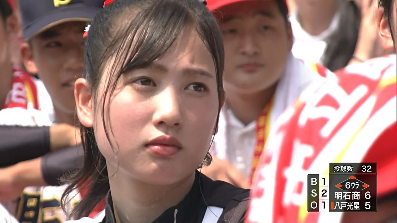 5 6年に一度 明石商業に七色に輝く奇跡の日本美人チア現る 夏の甲子園 あいこでまね ファクトリー