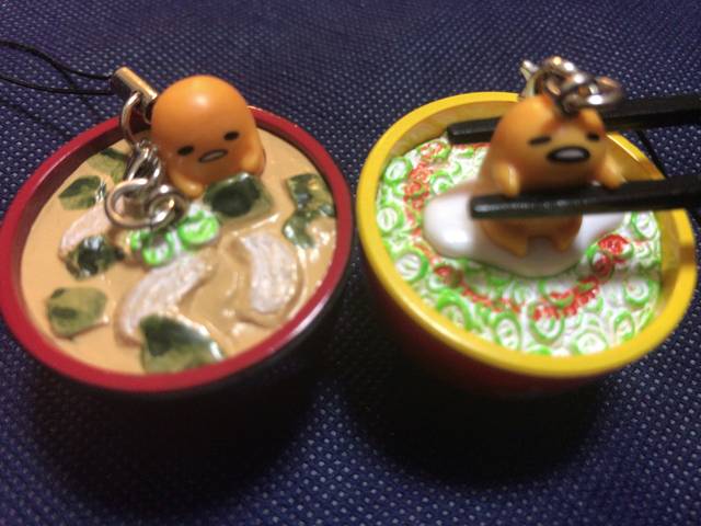 すき家のすきすきセット「ぐでたまコラボキーホルダー」全5種が登場