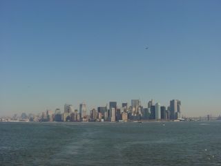 海に浮かぶ摩天楼