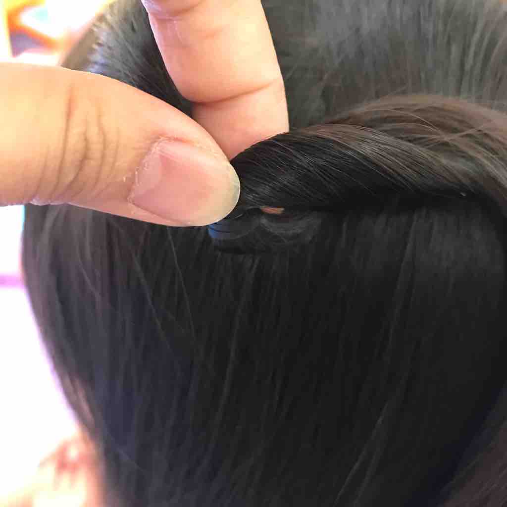 ゴムだけでできる子供のヘアアレンジ くるりんぱ でツインテール もにもにもも の すもももも ハンドメイドと料理と子育て